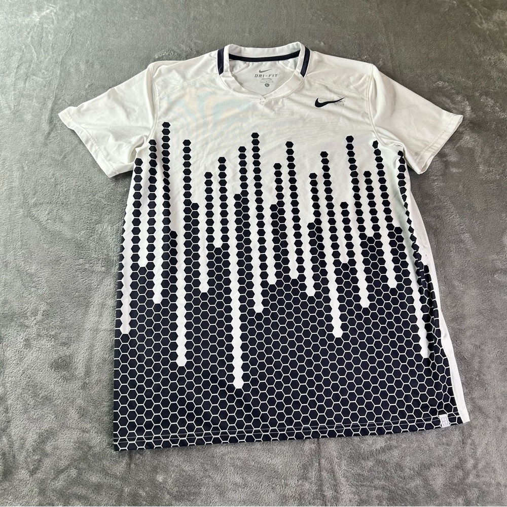 Nike White and Black Short Sleeve Tee with Geometric Design